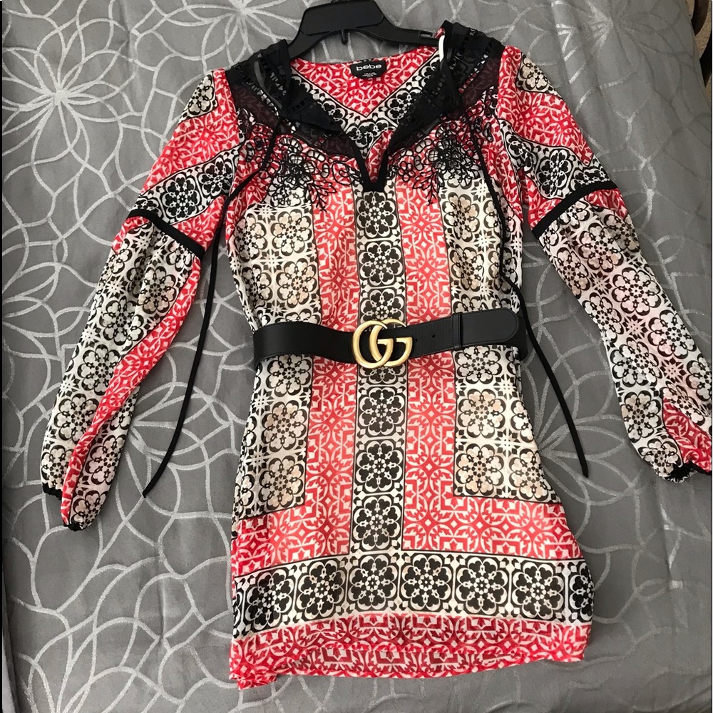 Bebe dress size XXS.  Runs slightly larger fit XS. DOES NOT INCLUDE GUCCI BELT!